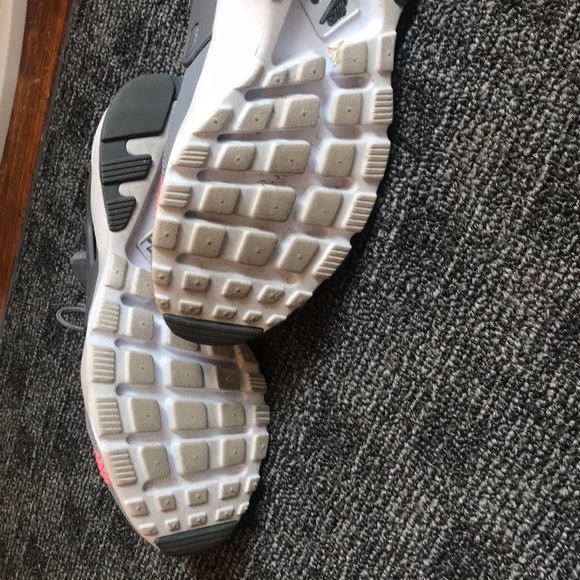 Nike Huarache - Picture 5 of 5